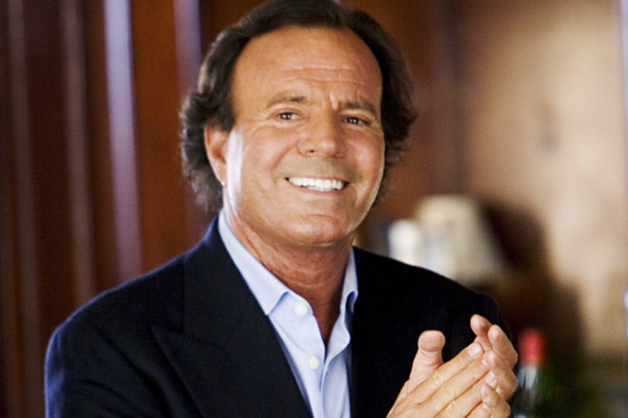 julio iglesias net worth